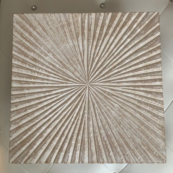 NWT Z Gallerie Sunburst Design Set of 4 Modern Design Placemats - Picture 2 of 12